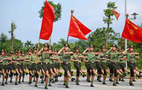 Phó Thủ tướng yêu cầu ban hành đề án diễu binh Quốc khánh trong tháng 6