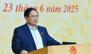 Chuyển vụ việc cửa hàng Trung Hiếu nghi bán xe điện giả sang công an điều tra