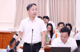 Thi tốt nghiệp THPT: Vì sao đề thi không in trên khổ giấy A3 như công bố?