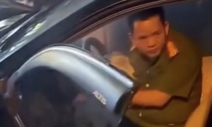 Xe bán tải tông liên hoàn xe máy ở Hà Nội: Nạn nhân kể phút thoát chết thần kỳ