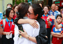 Thi tốt nghiệp THPT: Vì sao đề thi không in trên khổ giấy A3 như công bố?