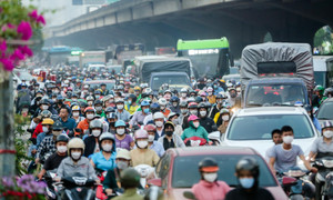 Hà Nội tổng rà soát số lượng ô tô, xe máy chạy xăng