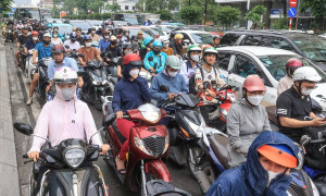 Hà Nội tổng rà soát số lượng ô tô, xe máy chạy xăng