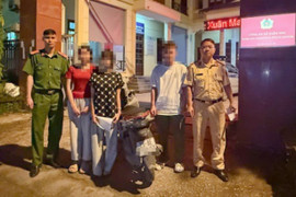 Xử lý trách nhiệm 3 học sinh hành động phản cảm khi đoàn xe A80 đi qua