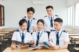 Điểm chuẩn Học viện Hàng không Việt Nam 2025, cao nhất 27