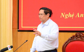 Thủ tướng Phạm Minh Chính vào Nghệ An, trực tiếp chỉ đạo ứng phó bão số 5 Kajiki