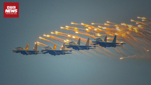 Tiêm kích Su-30MK2 diễu binh: Mãn nhãn như phim điện ảnh