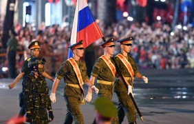 Các quân nhân Nga sang Việt Nam tham gia diễu binh 2/9 là ai?