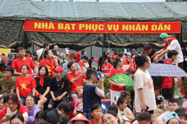Hà Nội dựng 10 nhà bạt dã chiến phục vụ Nhân dân xem diễu binh, diễu hành