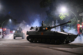 Những khoảnh khắc 'tuyệt đối điện ảnh' trong buổi sơ duyệt diễu binh A80