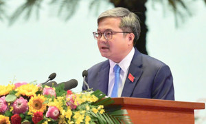 Lãnh đạo không phải người địa phương: Phòng ngừa tha hóa, bảo vệ cán bộ khỏi quan hệ thân tộc