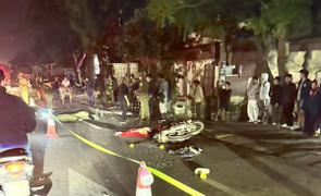 Xe máy va chạm với xe đầu kéo trên Quốc lộ 10, hai mẹ con tử vong thương tâm