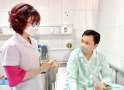 Sản phụ suy thận giai đoạn cuối được hồi sinh nhờ thận của mẹ