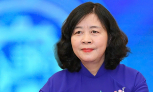 Giới thiệu bà Bùi Thị Minh Hoài ứng cử đại biểu Quốc hội khóa XVI