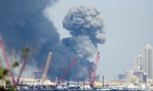 Iran tấn công trả đũa khắp Trung Đông, bắn tên lửa vào UAE, Qatar, Bahrain