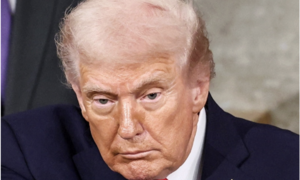 Tổng thống Trump: Iran tấn công tiếp, Mỹ sẽ đáp trả mạnh chưa từng có