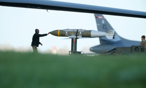 Mỹ công bố video tấn công Iran, tiết lộ 6 ngày chiến dịch 'đốt' hơn 11 tỷ USD