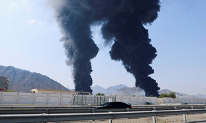 UAV tấn công cảng dầu chiến lược Fujairah của UAE