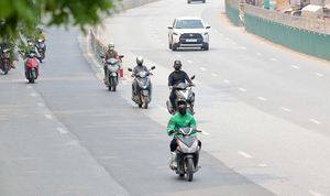 Dự báo thời tiết ngày 10/4: Hà Nội tăng nhiệt, TP.HCM nắng nóng 36°C