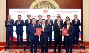 Sun Group ký hợp tác trị giá 2,3 tỷ USD với đối tác nội thất của Trung Quốc