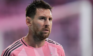 Messi vung tiền mua CLB hạng Năm ở Tây Ban Nha