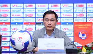 Lãnh đạo VFF: HLV nội dẫn dắt ĐT bóng đá nam gặp áp lực quá lớn từ truyền thông