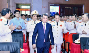 Thủ tướng: Kiên quyết không để bị động, bất ngờ trước mọi loại hình tội phạm