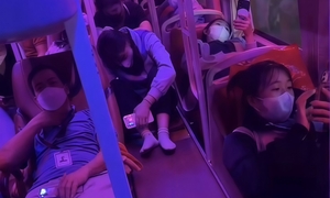 Chở quá 6 người, tài xế và chủ xe khách bị phạt 15 triệu đồng