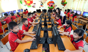 Chuyên gia: Giảm trừ cho y tế, giáo dục cần nâng tối đa hơn 100 triệu đồng/năm