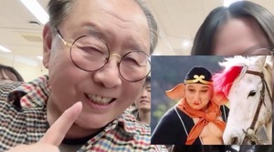 Clip 'Trư Bát Giới' Mã Đức Hoa gửi lời chào khán giả Việt Nam gây bão mạng 