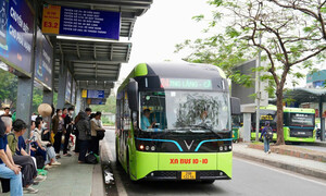 Hà Nội miễn phí xe buýt, metro trong 7 ngày dịp Giỗ Tổ Hùng Vương và 30/4 - 1/5