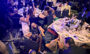 Vì sao sát thủ có thể mang súng, vượt qua 'mắt thần' của mật vụ Mỹ?