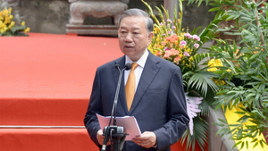 Tổng Bí thư, Chủ tịch nước Tô Lâm nói chuyện với bà con nhân dân tại Đền Hùng