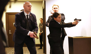 Nổ súng tại tiệc chiêu đãi phóng viên: Tổng thống Trump thoát hiểm