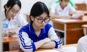 22.000 học sinh Hà Nội rời 'đường đua' vào lớp 10 công lập