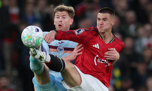 Bảng xếp hạng Ngoại Hạng Anh vòng 34 mới nhất: Man Utd tiến gần Champions League