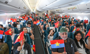 Vietnam Airlines: Chuyến bay đặc biệt kỷ niệm 51 năm Ngày Giải phóng miền Nam