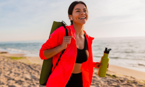 Thị trường xuất hiện xu hướng đồ uống kết hợp cà phê và nguyên liệu tự nhiên