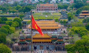 Du khách đến tham quan di sản Huế cao kỷ lục trong ngày đầu nghỉ lễ