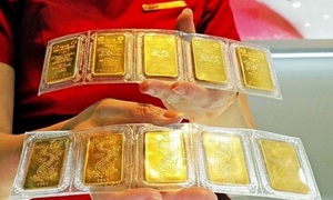 Giá vàng hôm nay 1/5: Thế giới tăng mạnh, trong nước ổn định