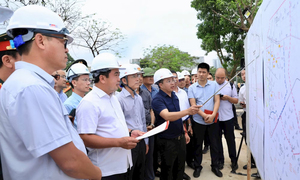 Bí thư Hà Nội Trần Đức Thắng thúc tiến độ dự án khẩn cấp chống úng ngập