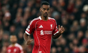 Liverpool nhận cú sốc lớn trước đại chiến với Man Utd