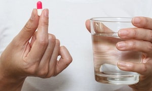 Bác sĩ nói gì về nỗi lo uống thuốc phóng xạ dễ trở thành nguồn 'phát xạ di động'