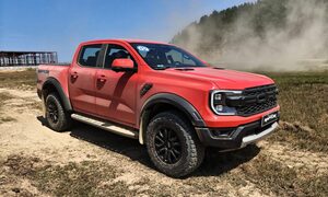 Ford Ranger trở lại với động cơ V6, giá Raptor tăng 149 triệu đồng