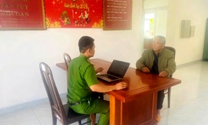 Người đàn ông 75 tuổi giao cấu với trẻ em bị bắt sau 12 năm trốn truy nã