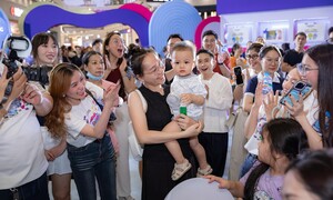 Dàn hot mom cùng các gia đình 'đổ bộ' Ngày hội thôi nôi quy mô lớn tại TP.HCM