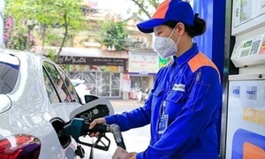PVOIL dừng bán xăng khoáng RON95 từ 15/5