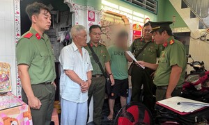 Bắt tạm giam kẻ tuyên truyền chống Nhà nước