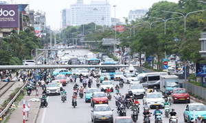 Hà Nội dự kiến hỗ trợ tối đa 20 triệu với hộ nghèo chuyển sang xe máy điện