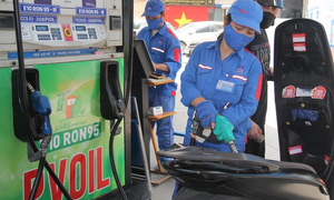 PVOIL bắt đầu dừng bán xăng khoáng RON95, nhiều khách hàng bất ngờ
